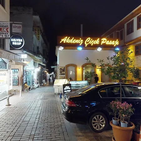 Patron Hotel