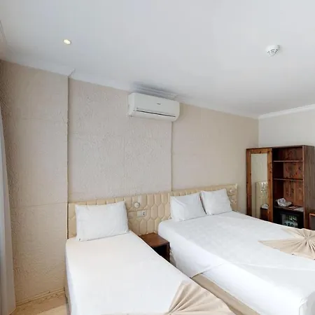 Patron Hotell