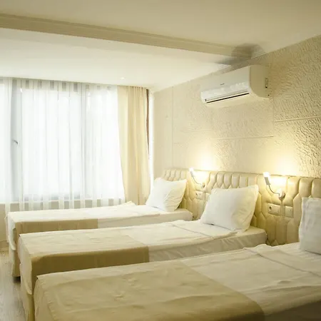 Patron Hotel 2*